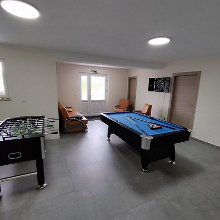 Holiday House Leana Pazin Esterno foto