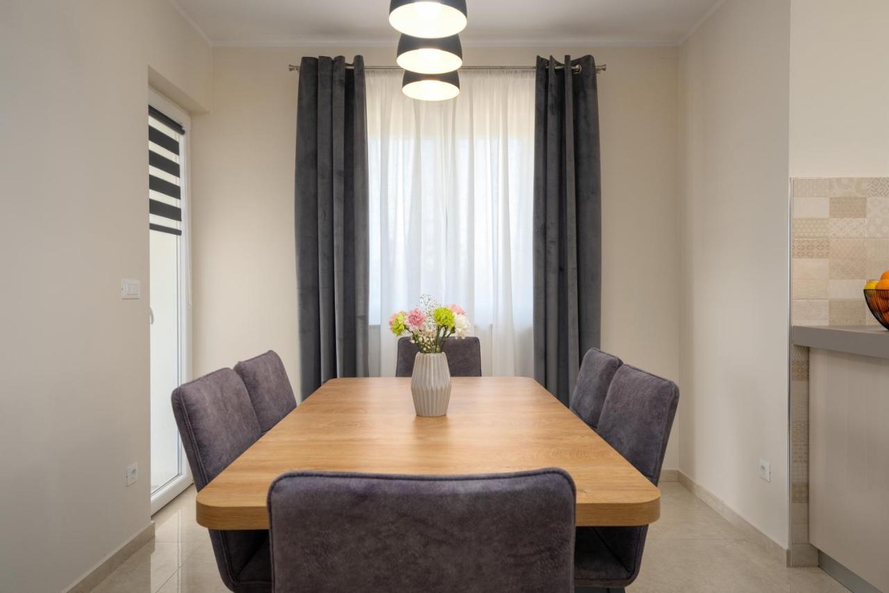 Holiday House Leana Pazin Esterno foto