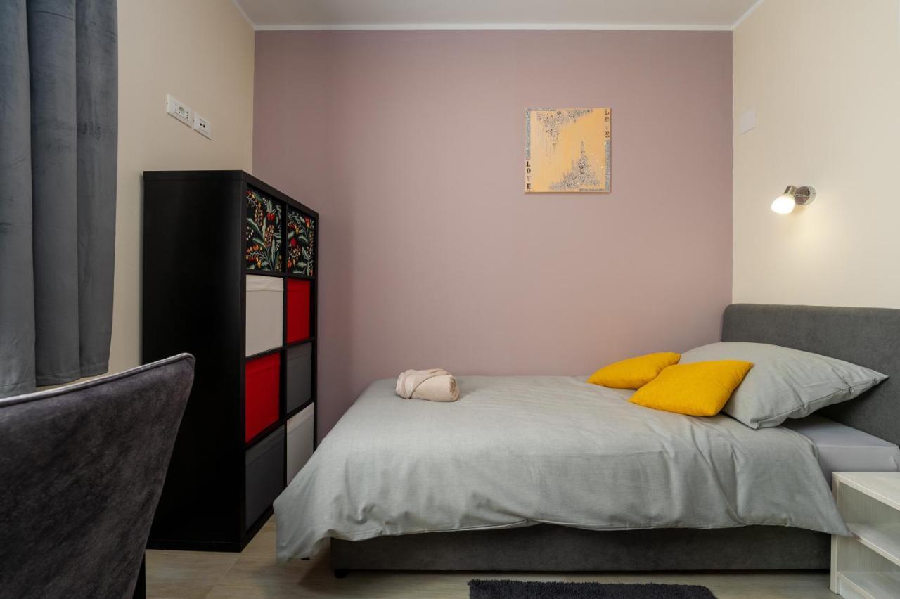Holiday House Leana Pazin Esterno foto